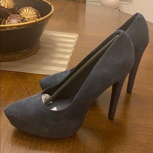 Kelsi Dagger Shoes, never worn.